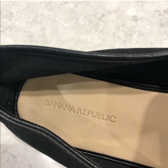 Banana Republic Brenna Black Slip On Sneakers—10 - Picture 9 of 10